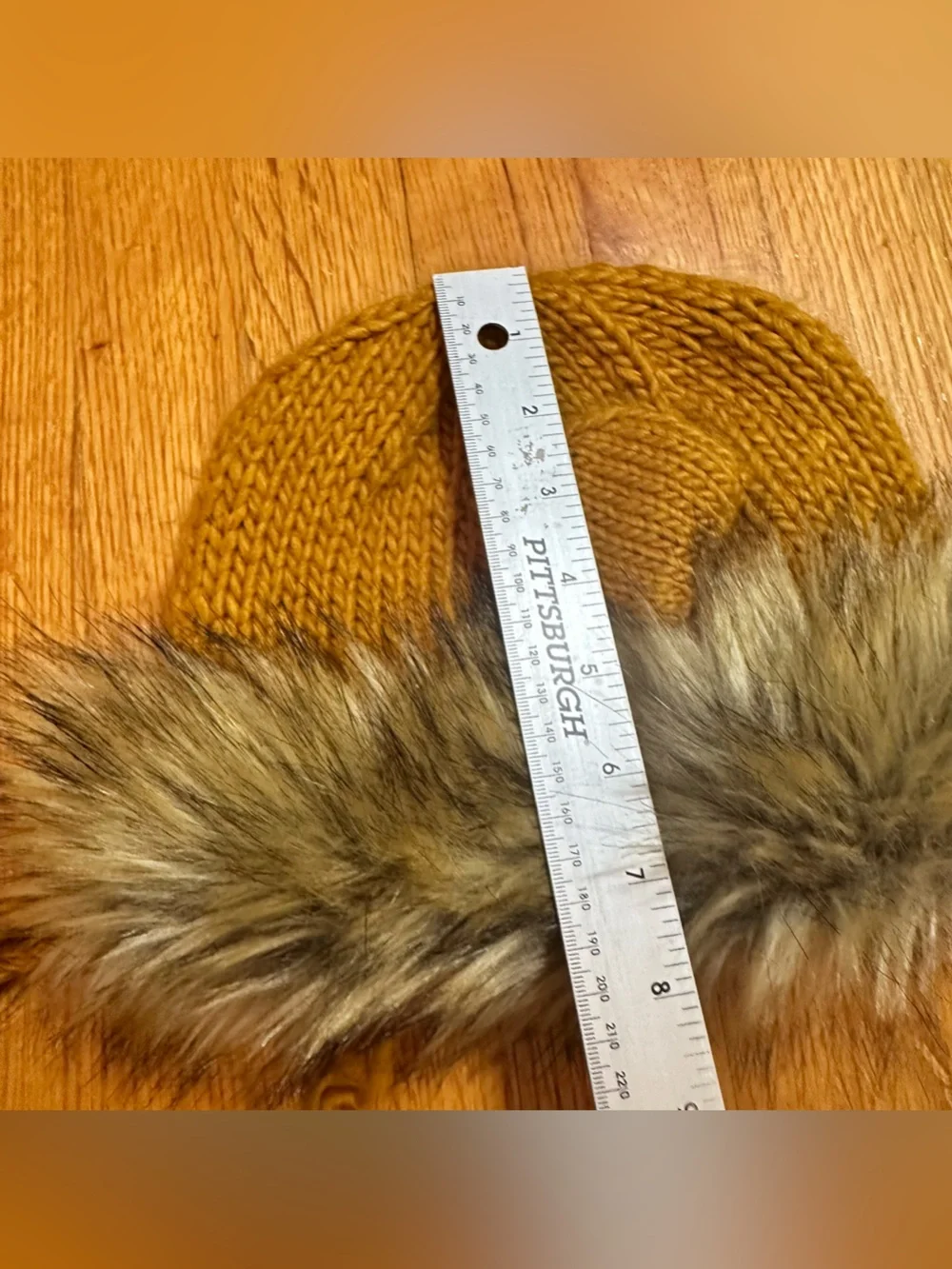 The blueberry Hill Lennon Lion Bonnet - Mustard Size M 2-10 years (j10)